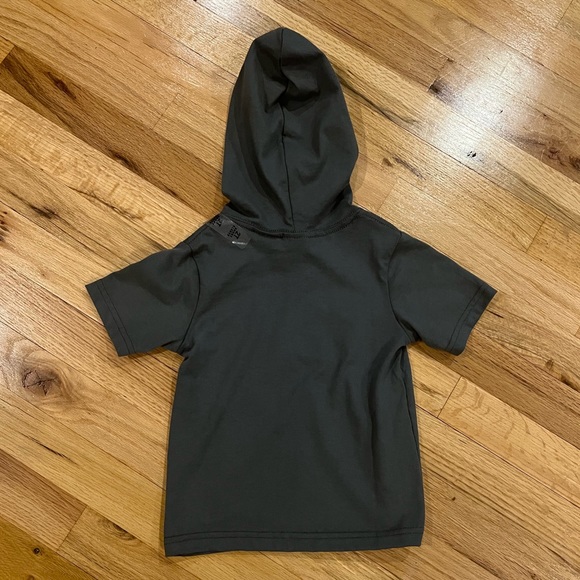 Children’s Place DC Batman Short Sleeve Hooded Top - comic book tee 100% cotton - Picture 2 of 5